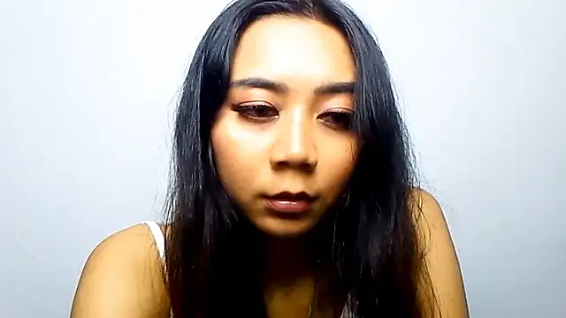 KristieOrtmann online show from 06-25-26, 01:48