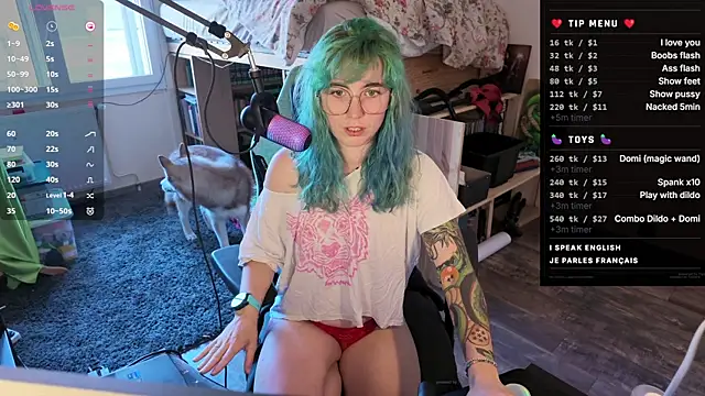 Lovilyn24 online show from 05-29-26, 01:09