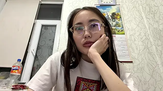VickieTrudo online show from 06-05-26, 09:09