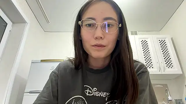 VickieTrudo online show from 06-21-26, 09:17