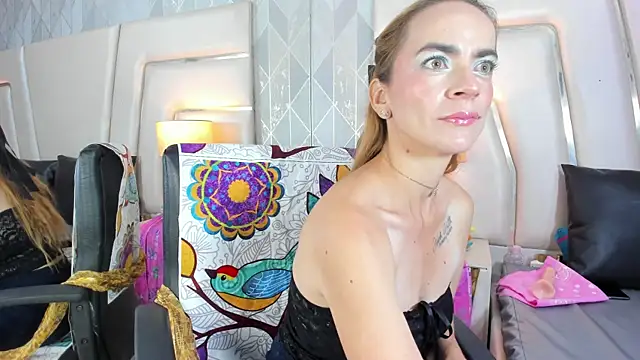 Snapshot of AnnePavlowa chatting on 05-31-26, 12:34 AnnePavlowa online show from 05-31-26, 12:34