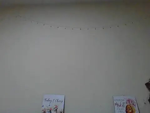 Cutezipora online show from 07-06-26, 11:40