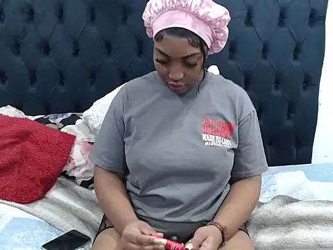 Dope Chick online show from 06-04-26, 11:05