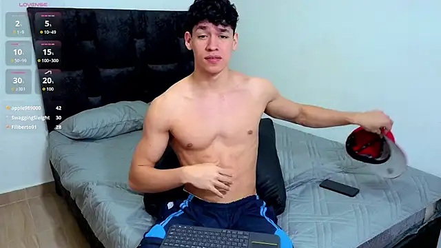 Luke Muscle online show from 06-24-26, 02:05