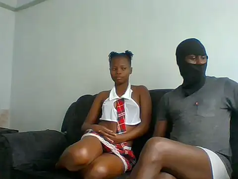 TonnyAmellia online show from 05-28-26, 08:33