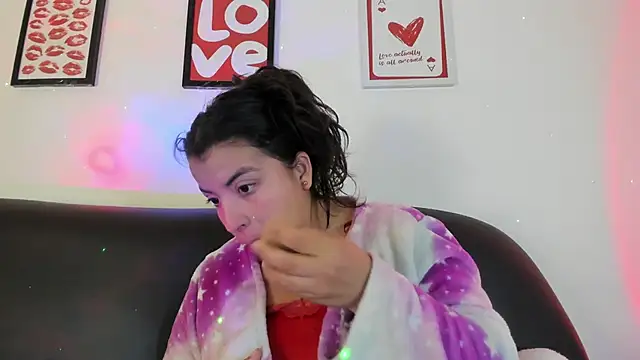 Tiana prince online show from 06-07-26, 05:11