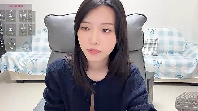 Snapshot of jiajia_girl chatting on 07-14-26, 02:01 jiajia girl online show from 07-14-26, 02:01