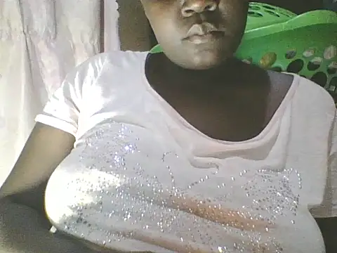 Snapshot of Vegas6l chatting on 05-23-26, 04:18 Vegas6l online show from 05-23-26, 04:18