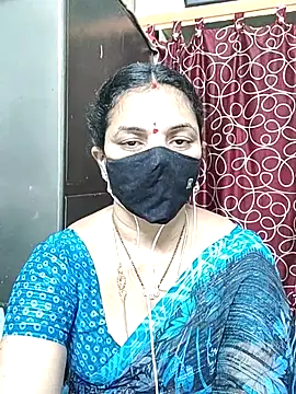 Snapshot of Leela_555 chatting on 07-05-26, 08:43 Leela 555 online show from 07-05-26, 08:43