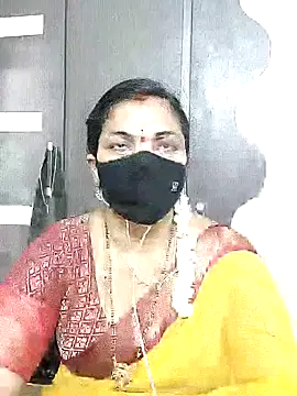 Snapshot of Leela_555 chatting on 07-10-26, 04:06 Leela 555 online show from 07-10-26, 04:06