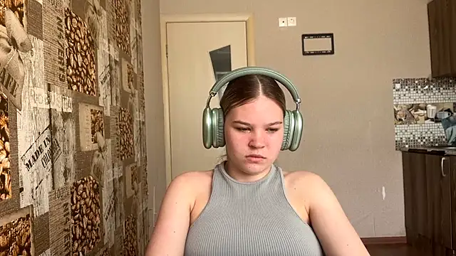 HellyRay online show from 06-10-26, 01:10