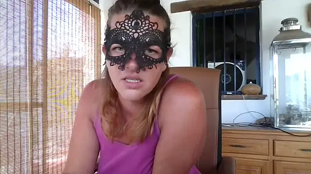 Sexy Nicolette Dutch online show from 05-22-26, 12:55