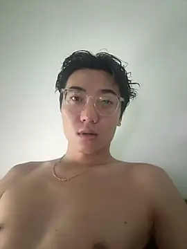 Snapshot of YourBadboy718 chatting on 06-14-26, 07:10 YourBadboy718 online show from 06-14-26, 07:10
