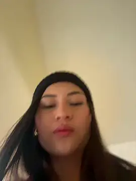 Snapshot of Aylin-fire chatting on 06-01-26, 06:42 Aylin-fire online show from 06-01-26, 06:42
