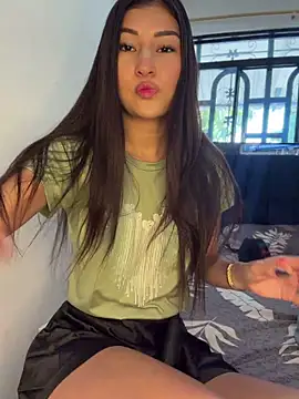 Snapshot of Aylin-fire chatting on 07-04-26, 06:47 Aylin-fire online show from 07-04-26, 06:47