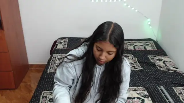 Snapshot of Sex_Latin699 chatting on 06-16-26, 11:29 Sex Latin699 online show from 06-16-26, 11:29