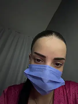 Snapshot of RoseRowley chatting on 06-15-26, 11:29 RoseRowley online show from 06-15-26, 11:29