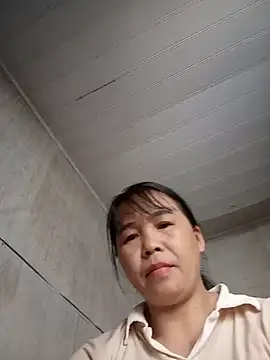 Snapshot of Miee028 chatting on 07-10-26, 02:27 Miee028 online show from 07-10-26, 02:27