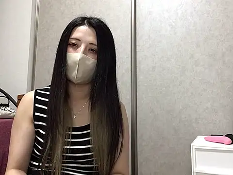 rina-rina0523 online show from 06-12-26, 11:09