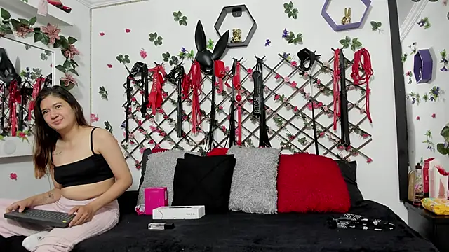 kimmy wold online show from 06-16-26, 12:52