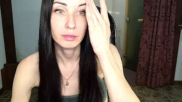 BouncySweety online show from 11-21-25, 06:17