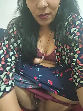Snapshot of Neha-ji chatting on 06-01-26, 06:15 Neha-ji online show from 06-01-26, 06:15