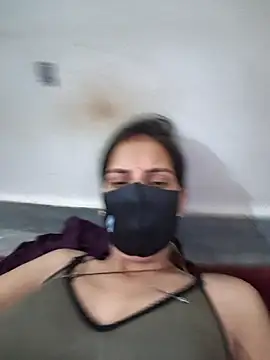 Snapshot of Neha-ji chatting on 06-02-26, 06:26 Neha-ji online show from 06-02-26, 06:26