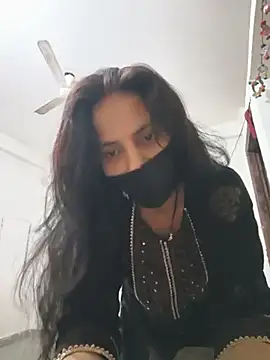 Snapshot of Neha-ji chatting on 07-11-26, 02:36 Neha-ji online show from 07-11-26, 02:36