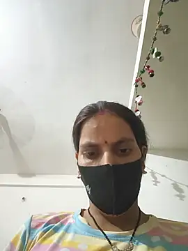 Snapshot of Neha-ji chatting on 07-23-26, 02:04 Neha-ji online show from 07-23-26, 02:04