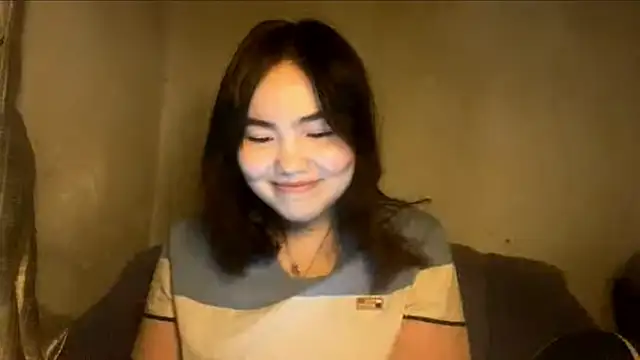 Molly Teddy online show from 05-31-26, 07:37