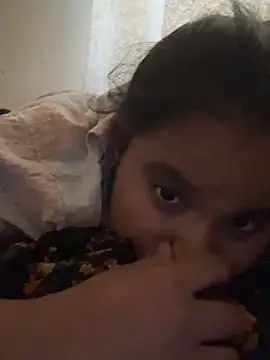 Snapshot of varsha_00 chatting on 06-01-26, 10:28 varsha 00 online show from 06-01-26, 10:28