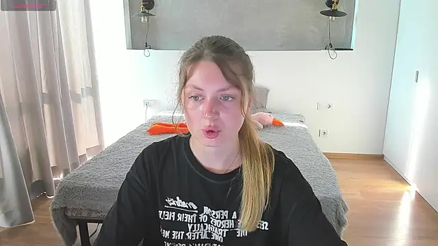 Snapshot of Kitkatvel chatting on 07-01-26, 05:09 Kitkatvel online show from 07-01-26, 05:09