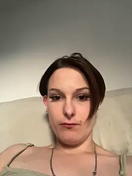 Quenn667 online show from 05-24-26, 06:57