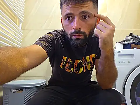 StraightSerb online show from 07-25-26, 11:41