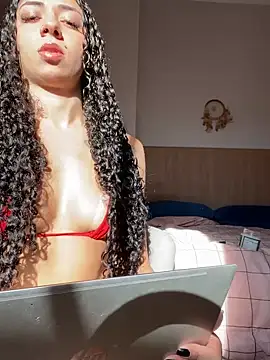 Snapshot of Sereia_camgirl chatting on 06-18-26, 06:23 Sereia camgirl online show from 06-18-26, 06:23