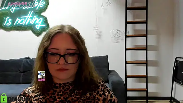 JuliNy x online show from 05-26-26, 04:14