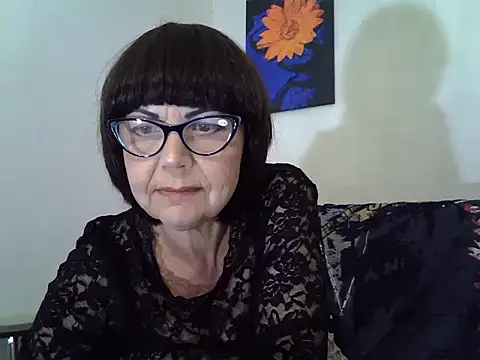Snapshot of Marys3773 chatting on 06-17-26, 04:19 Marys3773 online show from 06-17-26, 04:19