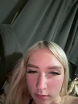 lisacryss3 online show from 05-31-26, 02:57
