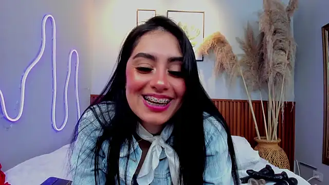 CARLA FERRERM online show from 06-16-26, 08:44