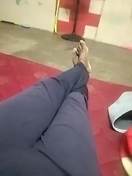 Snapshot of bossmagi chatting on 10-11-25, 07:23 bossmagi online show from 10-11-25, 07:23