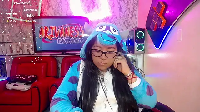 Xander Taylor   online show from 06-10-26, 03:18