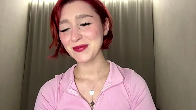 Snapshot of MartaCali chatting on 06-16-26, 06:54 MartaCali online show from 06-16-26, 06:54