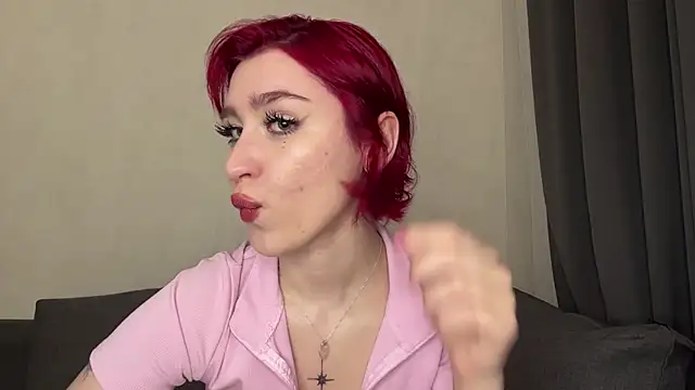 Snapshot of MartaCali chatting on 07-03-26, 04:57 MartaCali online show from 07-03-26, 04:57