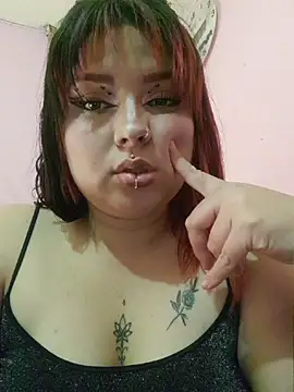 Snapshot of curvy_latina chatting on 07-30-26, 07:13 curvy latina online show from 07-30-26, 07:13