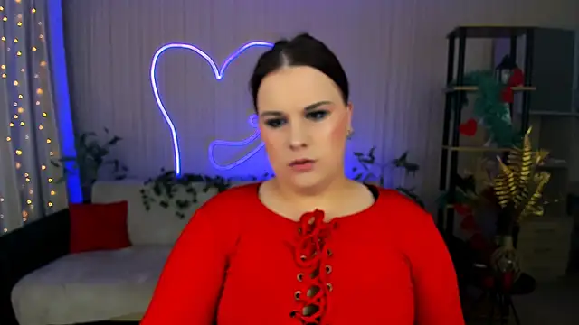 OliviaTwens online show from 06-02-26, 03:08