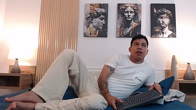 Diego salvatore online show from 06-15-26, 02:41