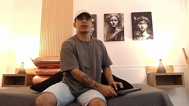 Diego salvatore online show from 07-15-26, 02:55
