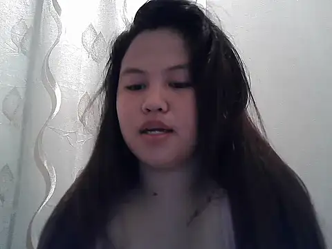 ThePrettySecret online show from 05-31-26, 06:10