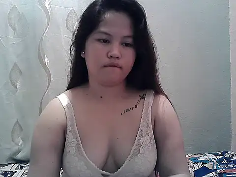 Snapshot of ThePrettySecret chatting on 06-17-26, 07:11 ThePrettySecret online show from 06-17-26, 07:11