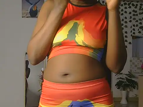 Snapshot of Skyy_Brown chatting on 06-25-26, 10:58 Skyy Brown online show from 06-25-26, 10:58